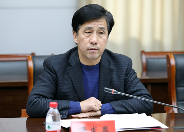 师求恩院长_副本.jpg